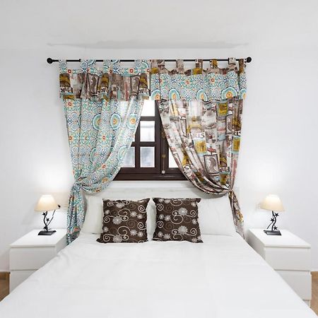 La Esperanza Downtown 3 Bd Apt El Rosario  エクステリア 写真
